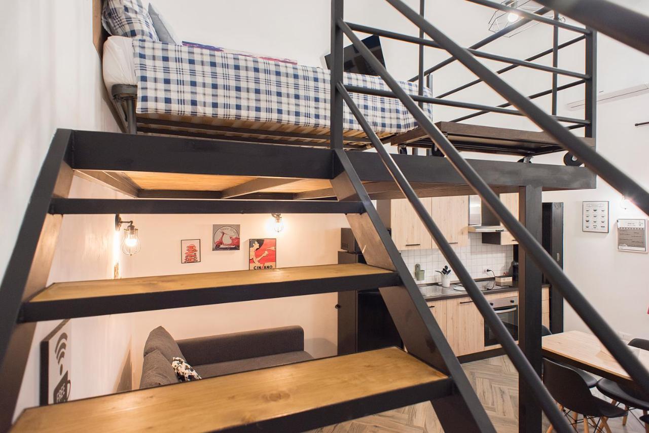 Madaleni Home Plebiscito Napoli Esterno foto